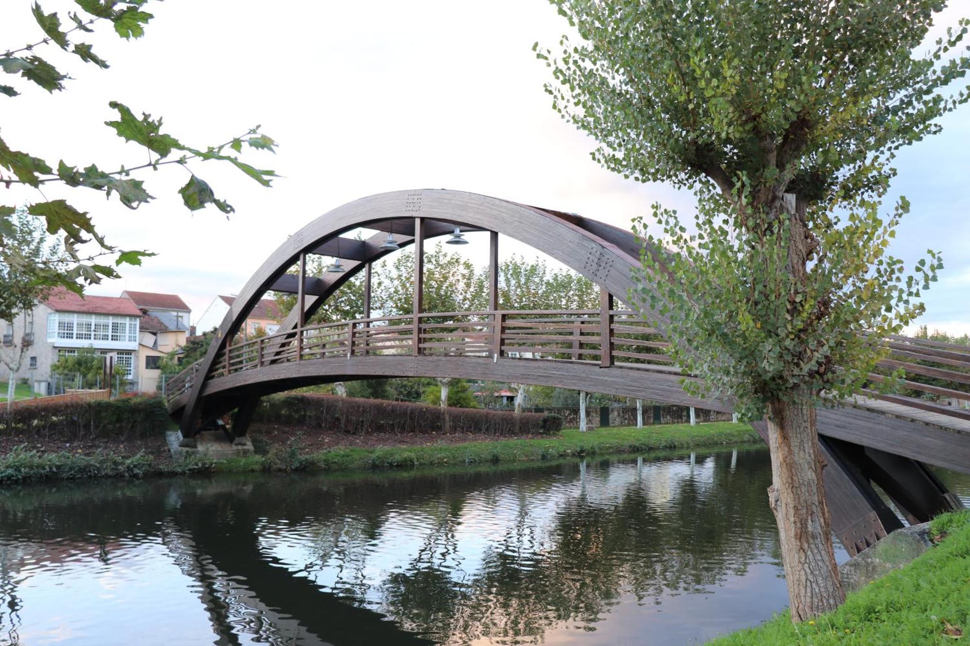 Acogedor Apartamento Ribeira Sacra 몬포르테데레모스 외부 사진